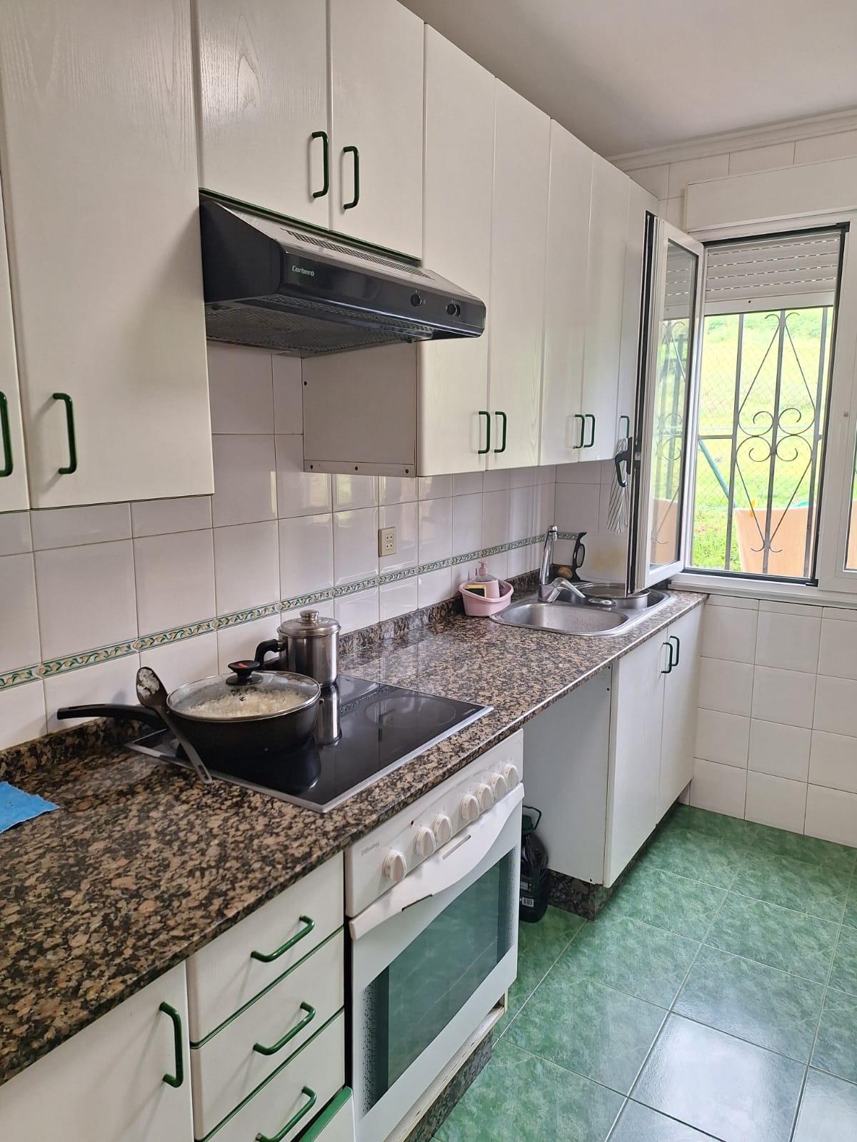 Económico piso en Alfaraz
