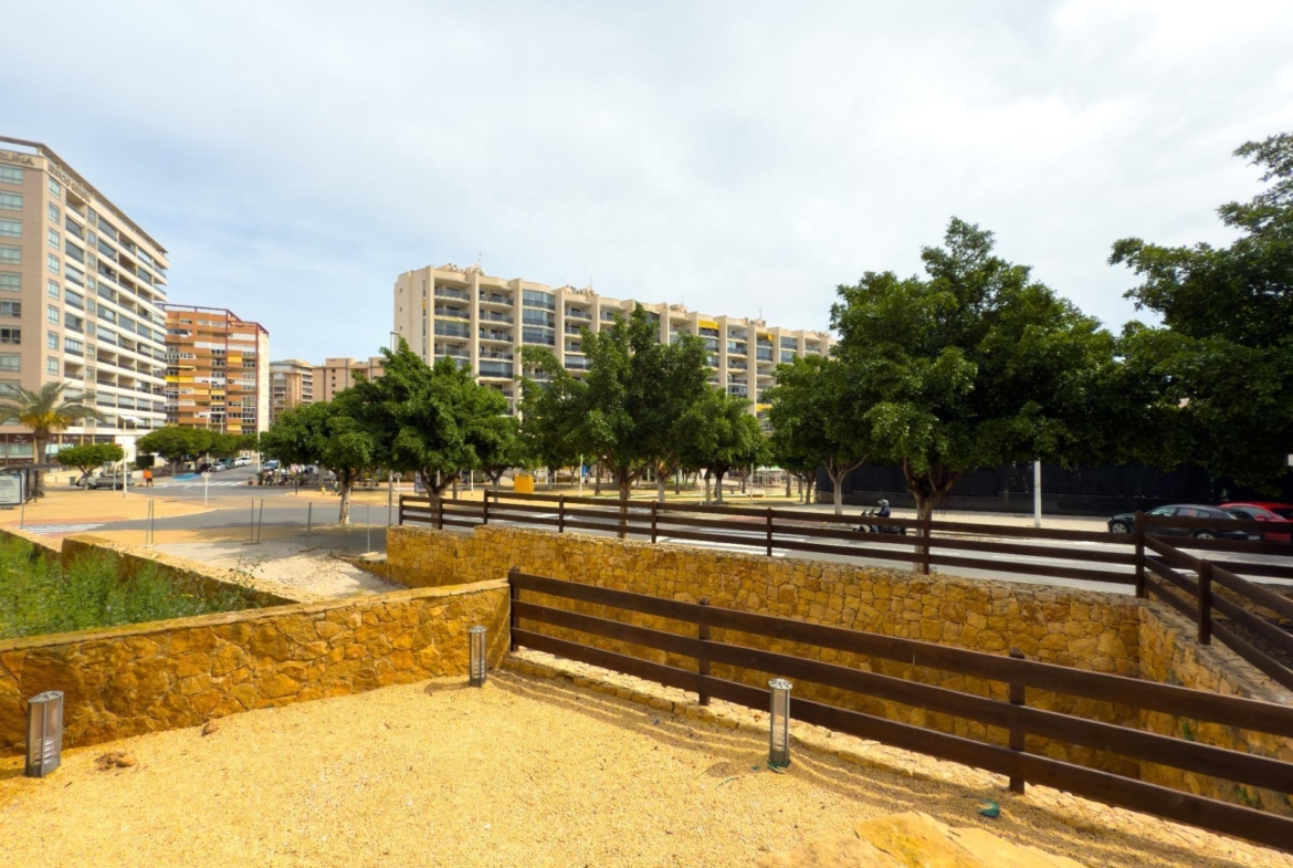 Coqueto apartamento a 200 m de la playa de la Cala de Finestrat