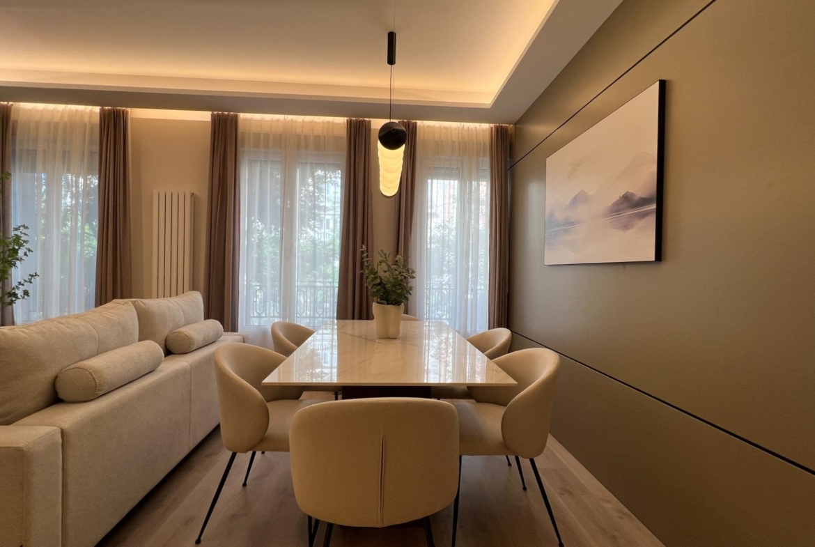 ELEGANT FULLY RENOVATED LUXURY APARTNEMT IN LISTA, MADRID