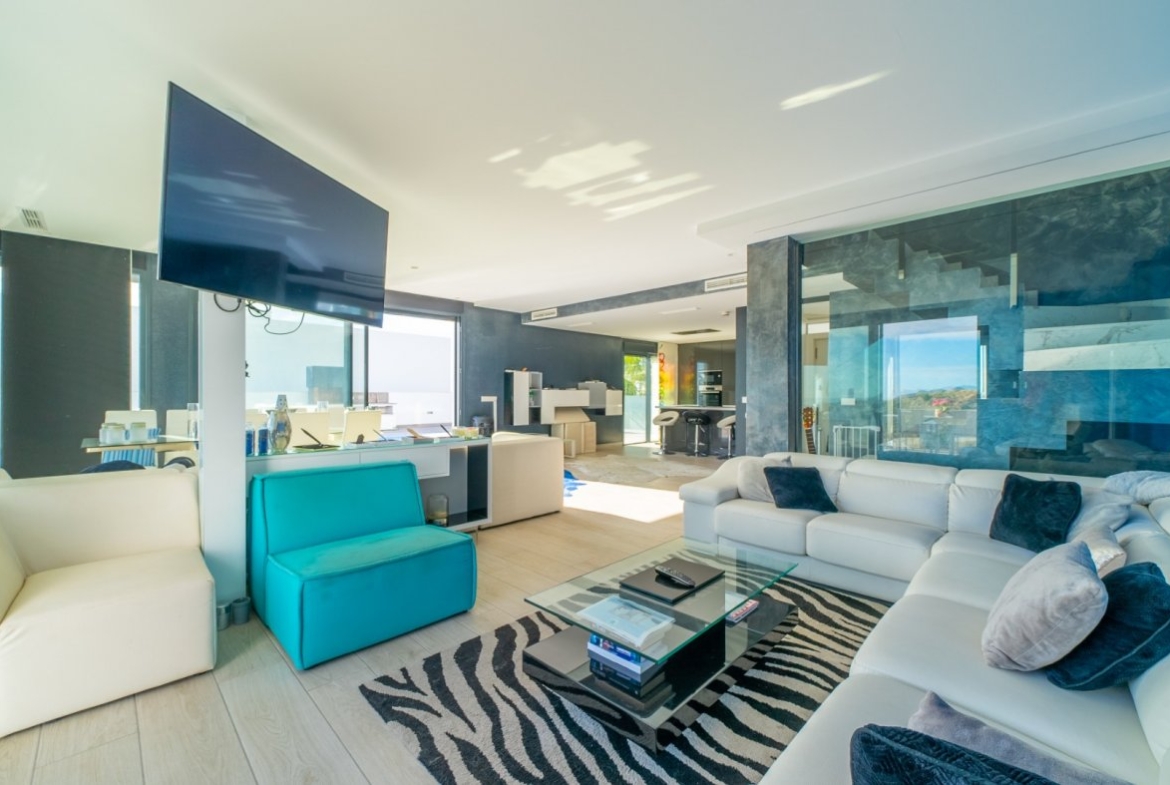 VILLA DE LUJO EN VENTA EN FINESTRAT – BALCON DE FINESTRAT