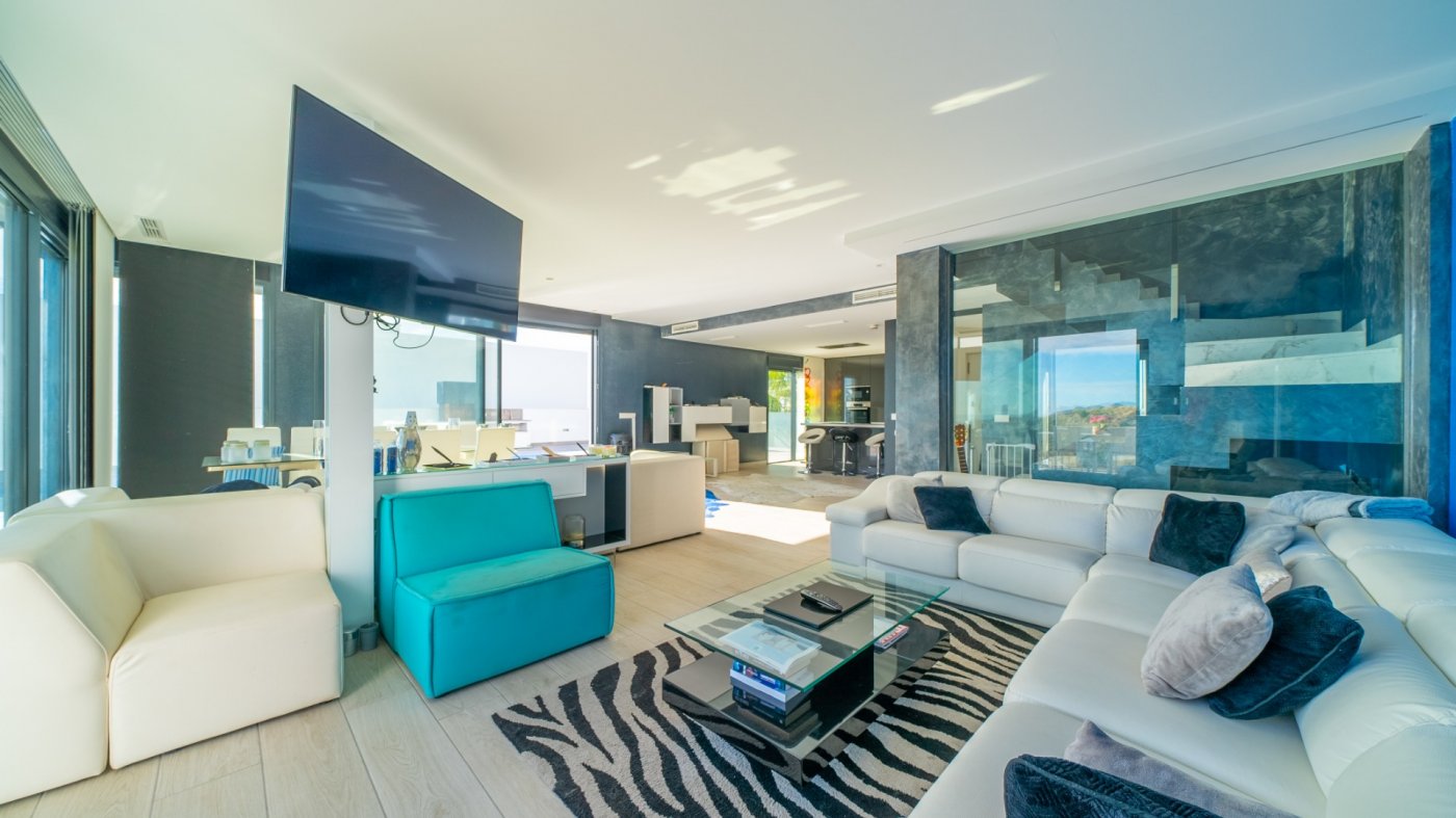 VILLA DE LUJO EN VENTA EN FINESTRAT – BALCON DE FINESTRAT
