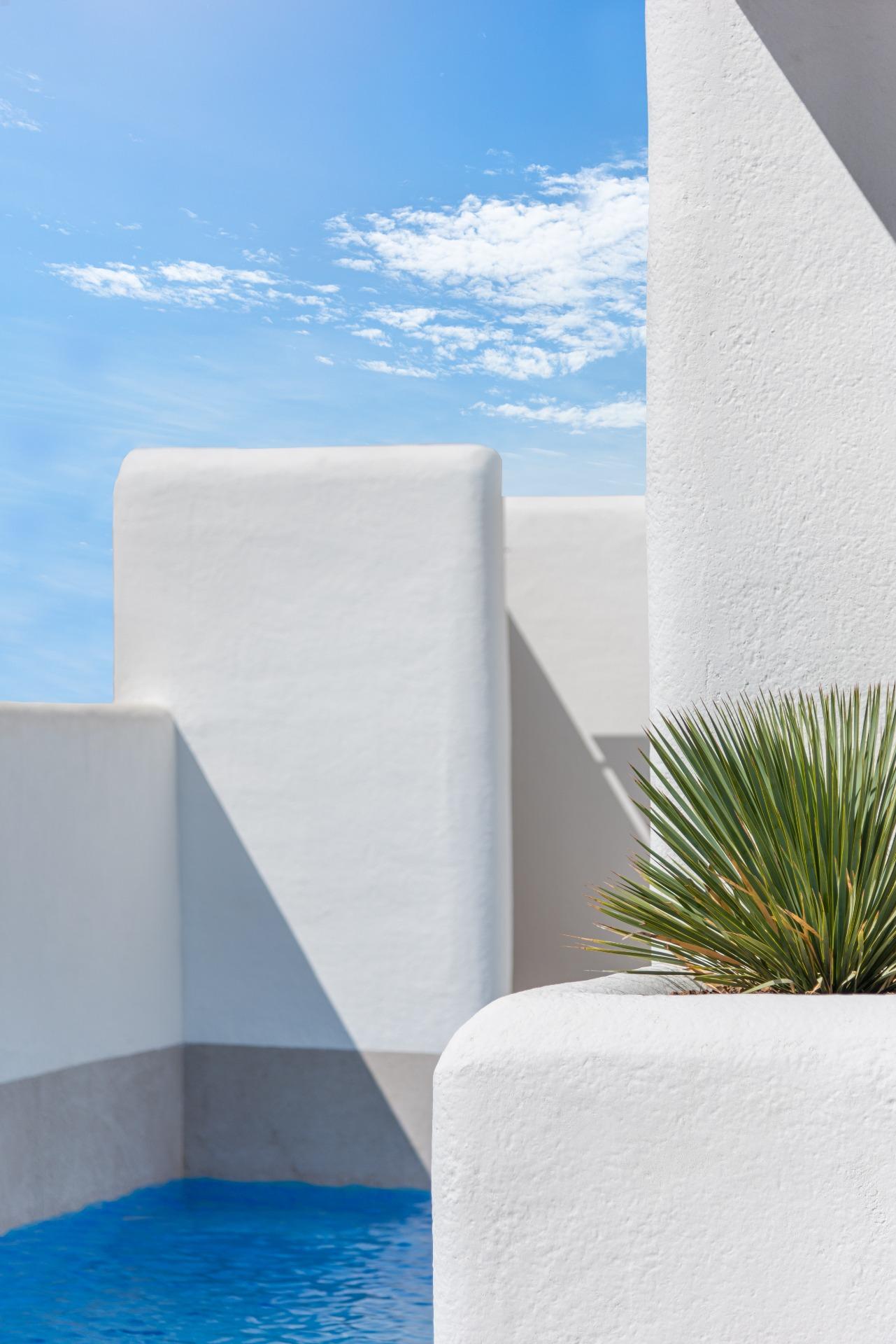 VILLA DE OBRA NUEVA EN LOS ALCÁZARES CON VISTAS AL MAR MENOR. CON PISCINA PRIVADA. 3 DORM. 2 BAÑOS. PARCELA 217 M2.