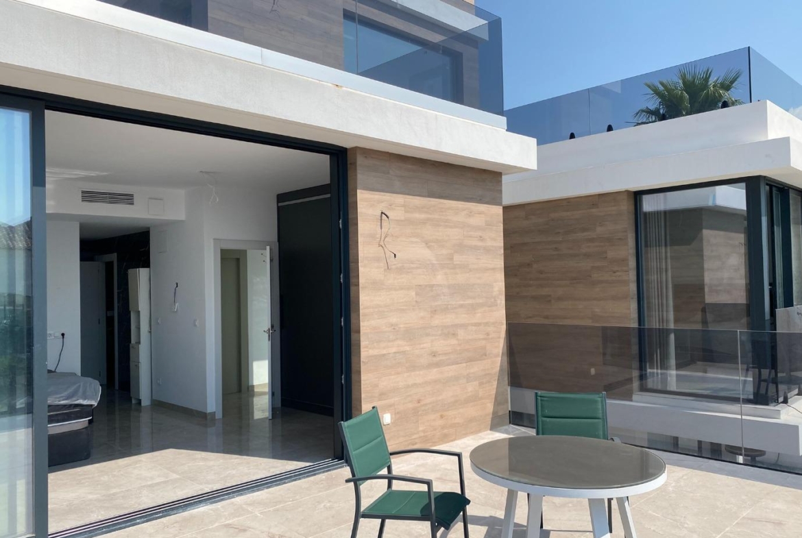 Ontdek uw nieuwe woning in Sierra Cortina, Finestrat