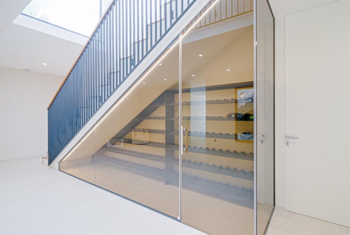 Indrukwekkende luxe villa aan zee