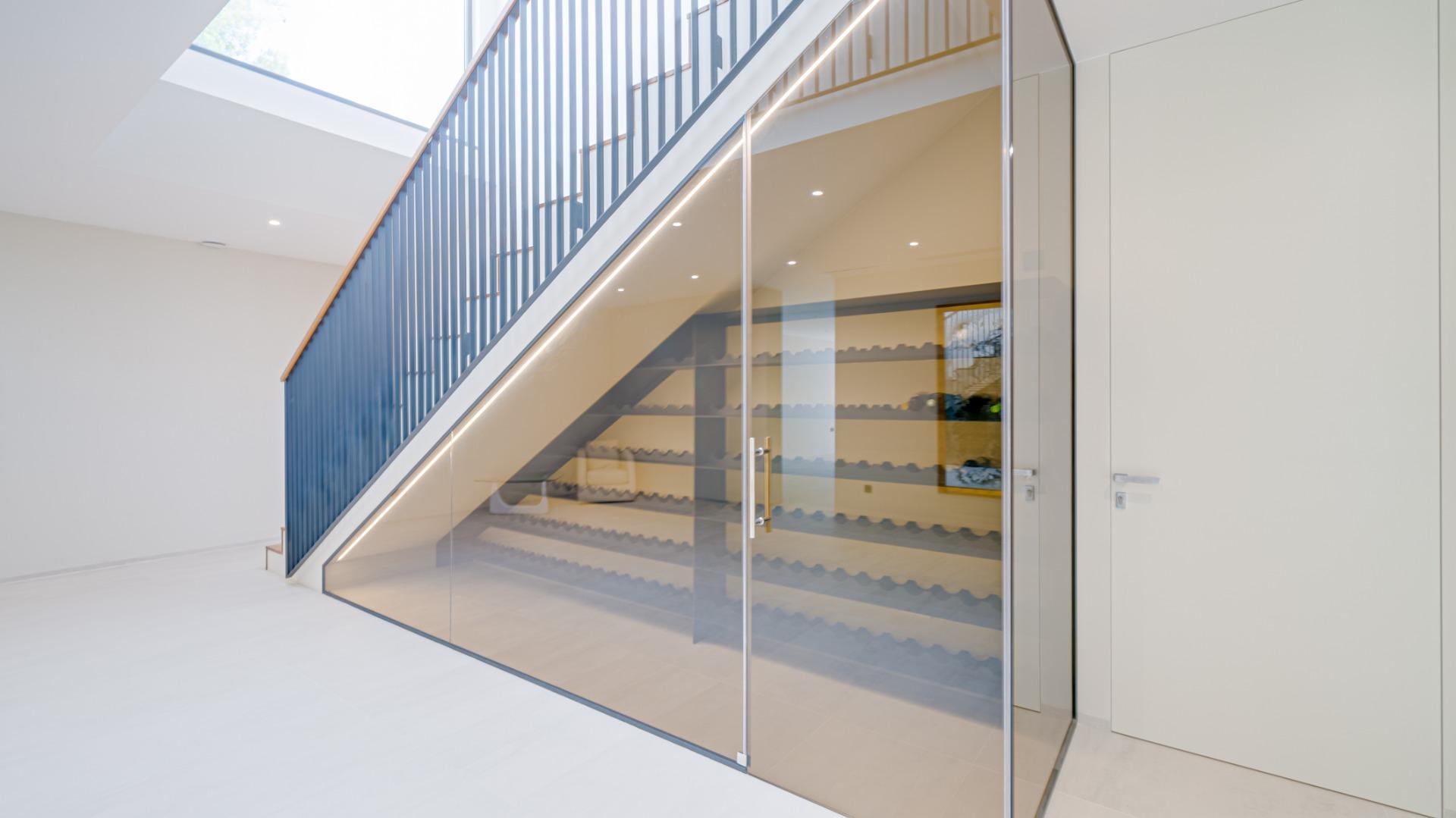 Indrukwekkende luxe villa aan zee