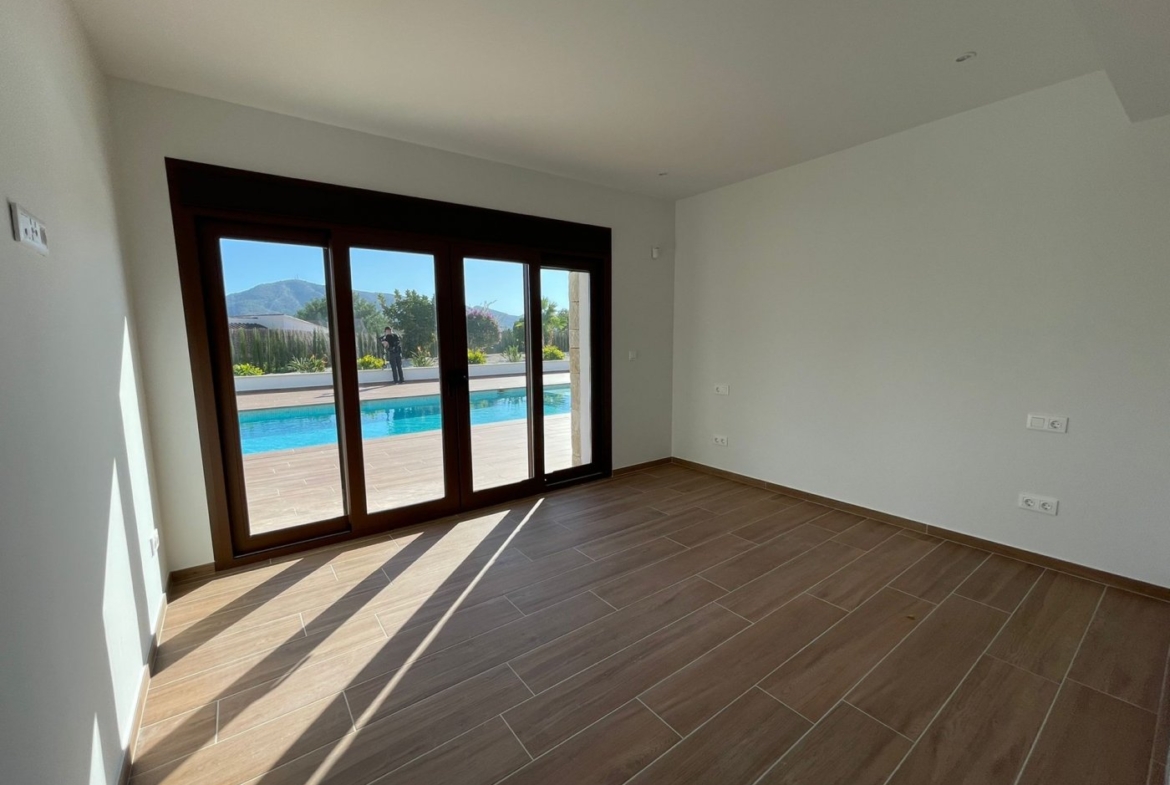 LUXURY VILLA IN ALTEA