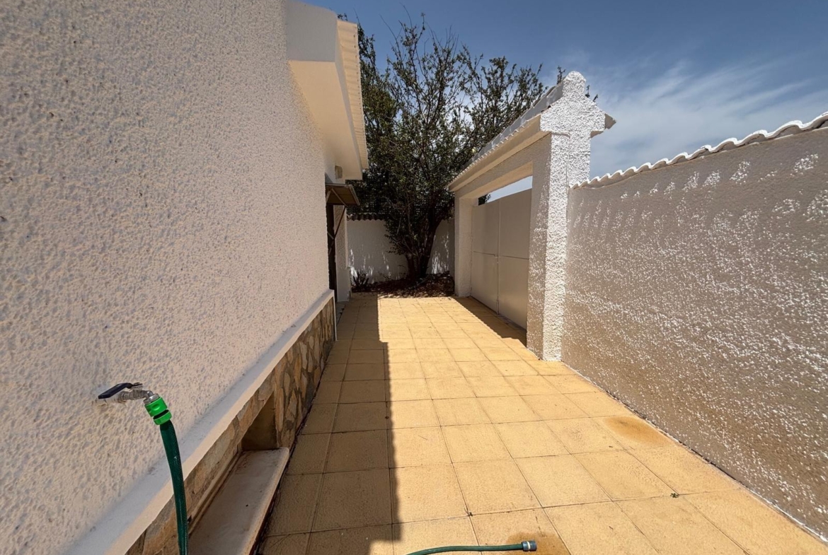 FABULOSA VILLA REFORMADA ESTILO MEDITERRÁNEO EN CIUDAD QUESADA