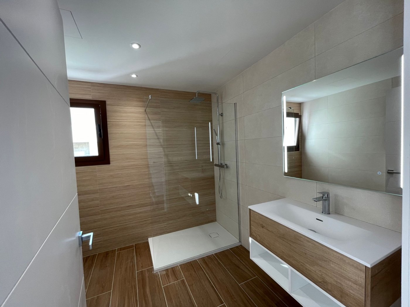 2-42-2 LUXURY VILLA IN ALTEA