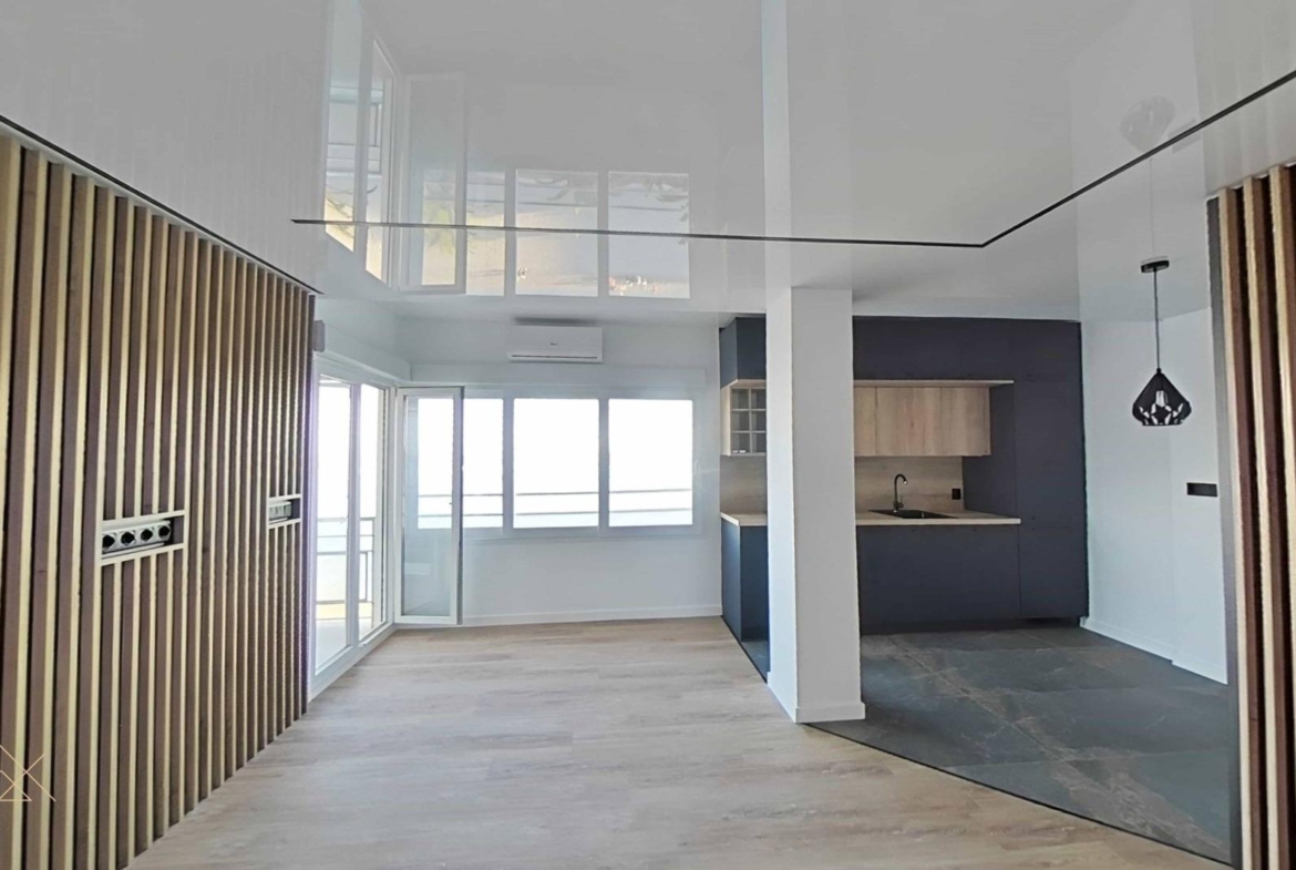 Exclusive Beachfront Property 🌊✨ 3 Bedrooms and 2 Bathrooms Drop in and put your towel on the sand