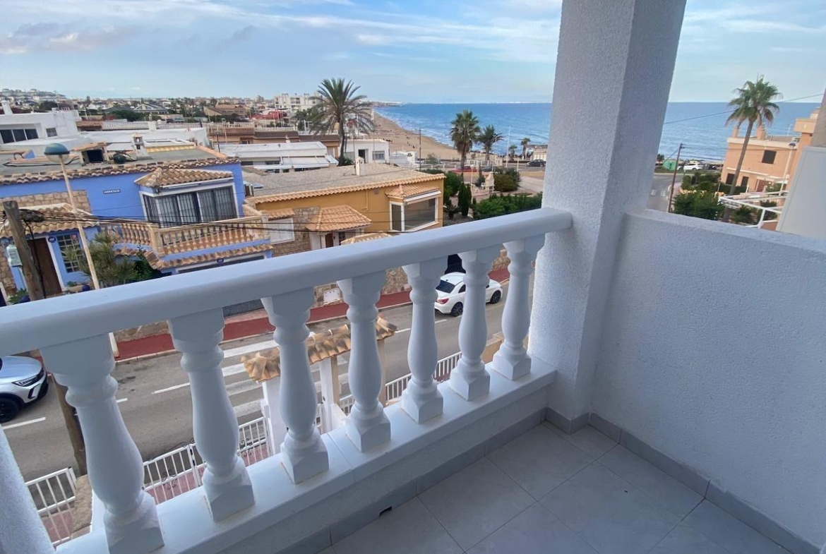 ESPECTACULAR BUNGALOW 2 HABS VISTAS A LA PLAYA DE LA MATA