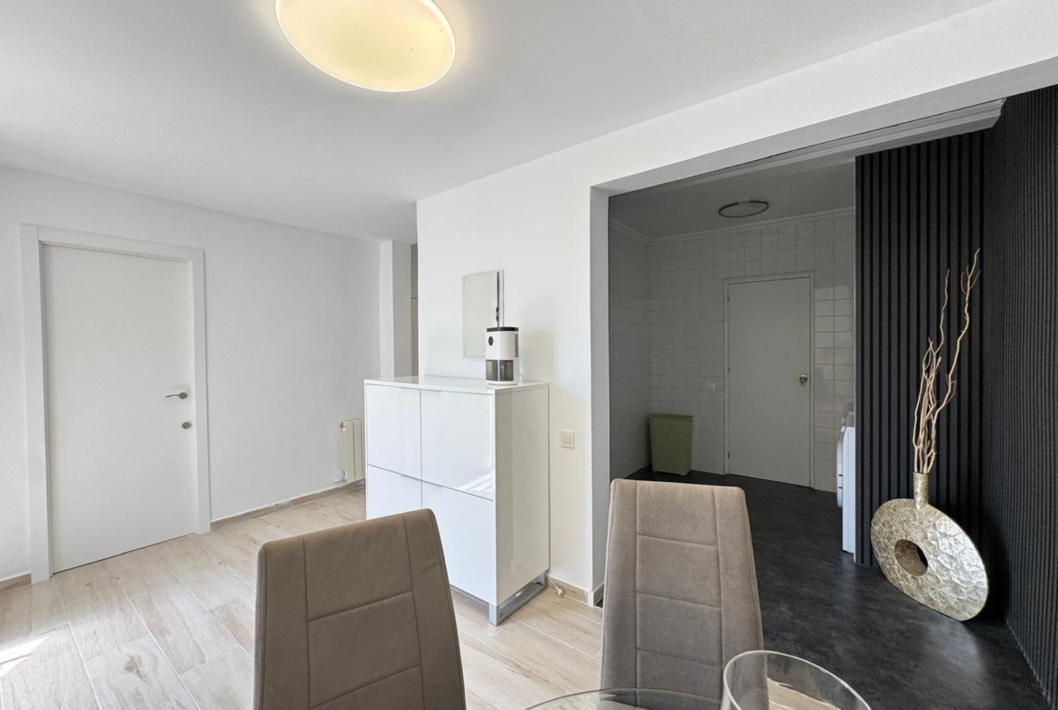 VILLA DE LIJO EN CAMPOAMOR CON 639 M2 DE CASA. PARCELA 800 M2. PISCINA PROPIA. 5 DORM. 4 BAÑOS. PLAYA A 650 METROS.