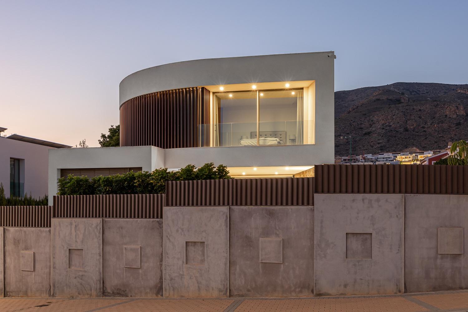Stunning designer villa in Finestrat, where comfort meets contemporary elegance.