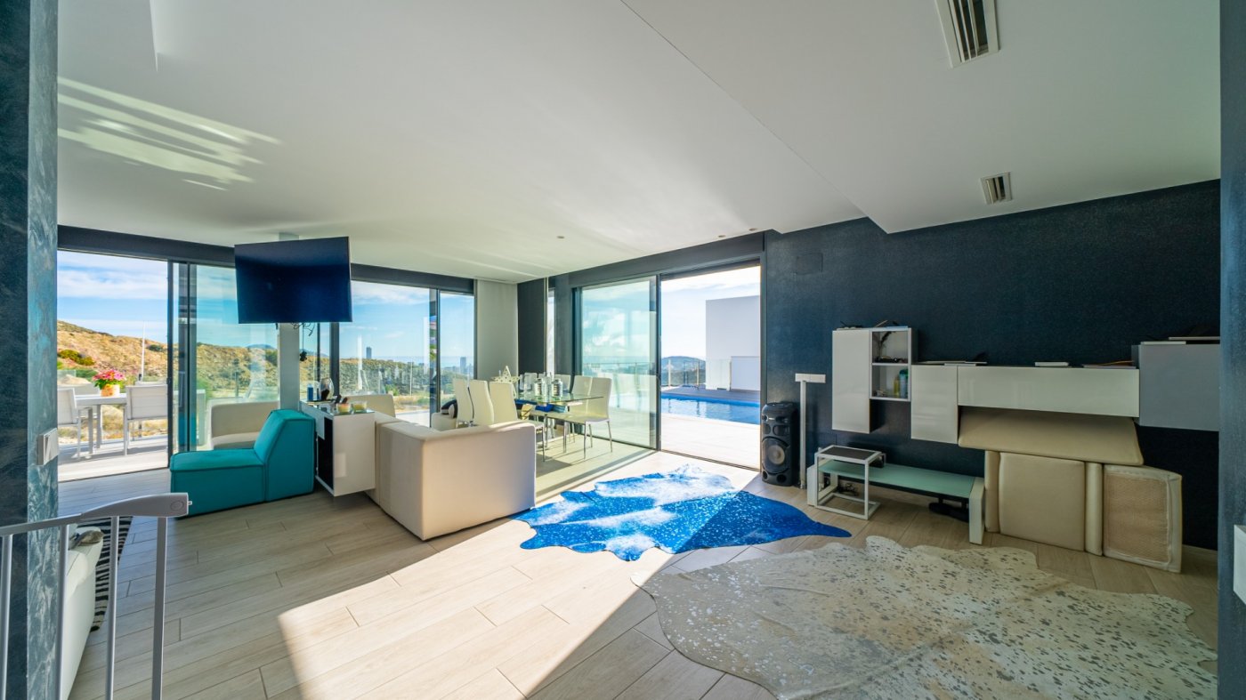 VILLA DE LUJO EN VENTA EN FINESTRAT – BALCON DE FINESTRAT