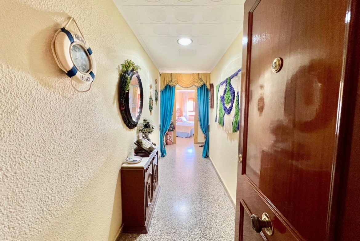 ESPACIOSO APARTAMENTO DE 3 HABITACIONES + PARKING + TRASTERO EN PLANTA 7 CON VISTAS AL MA