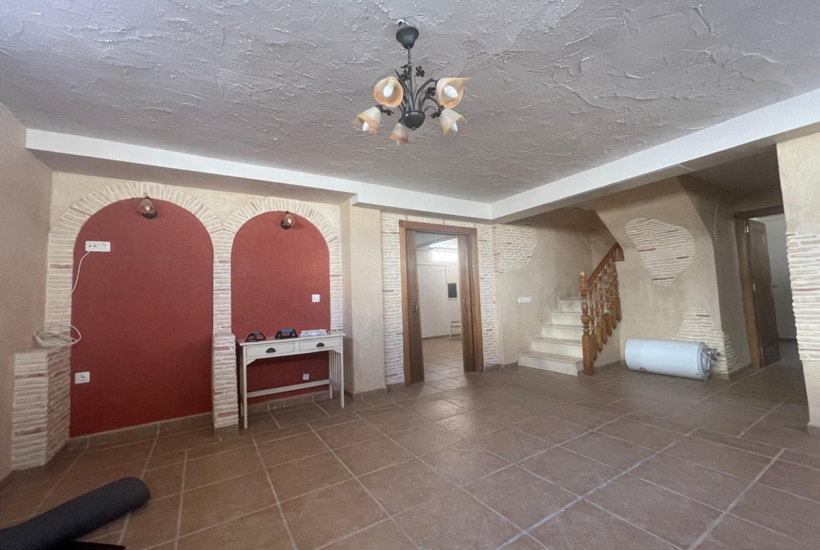VILLA PARADA CON VISTAS AL MAR Y A 200 METROS DE PLAYA! ZONA TORRE LA MATA. 5 DRM. 3 BAÑOS. PISCINA PRIVADA.