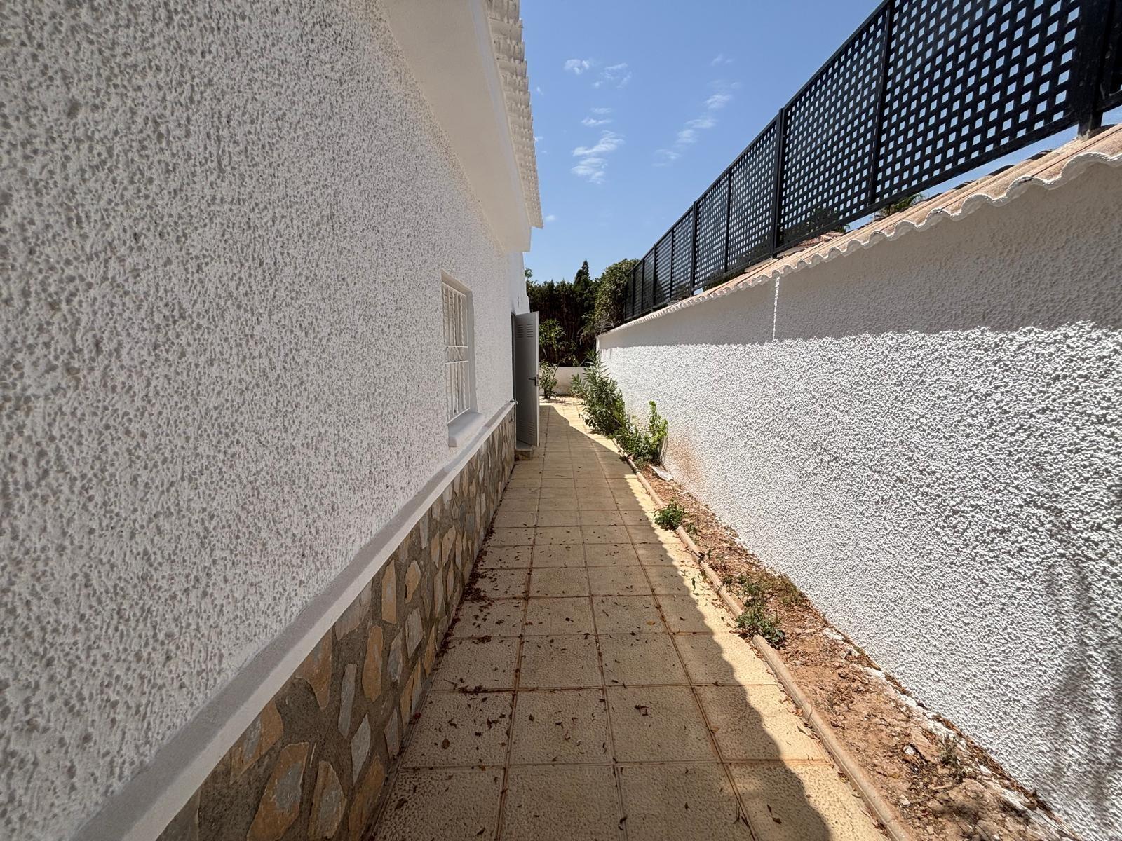 2-45-47 FABULOSA VILLA REFORMADA ESTILO MEDITERRÁNEO EN CIUDAD QUESADA