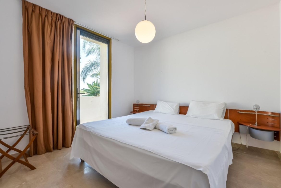 Modern and Luxurious Villa with Sea Views in Benissa 🌊