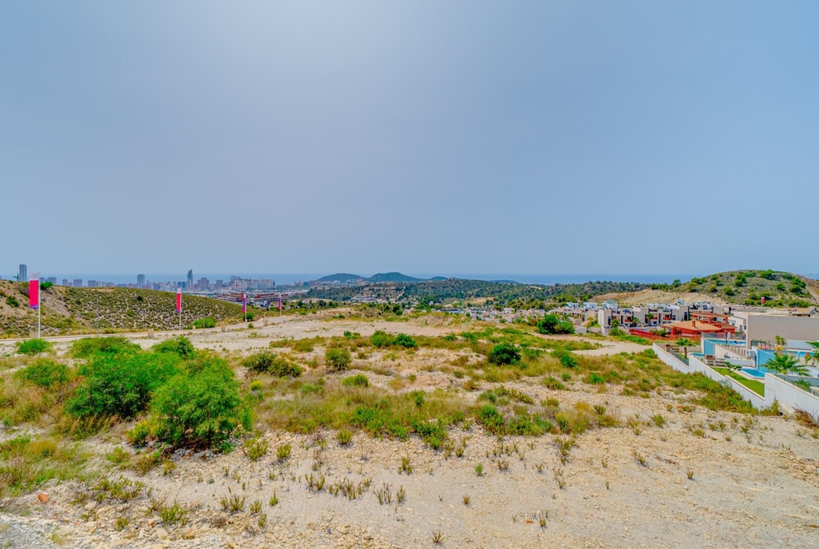 LUXURY VILLA FOR A LARGE FAMILY IN FINESTRAT