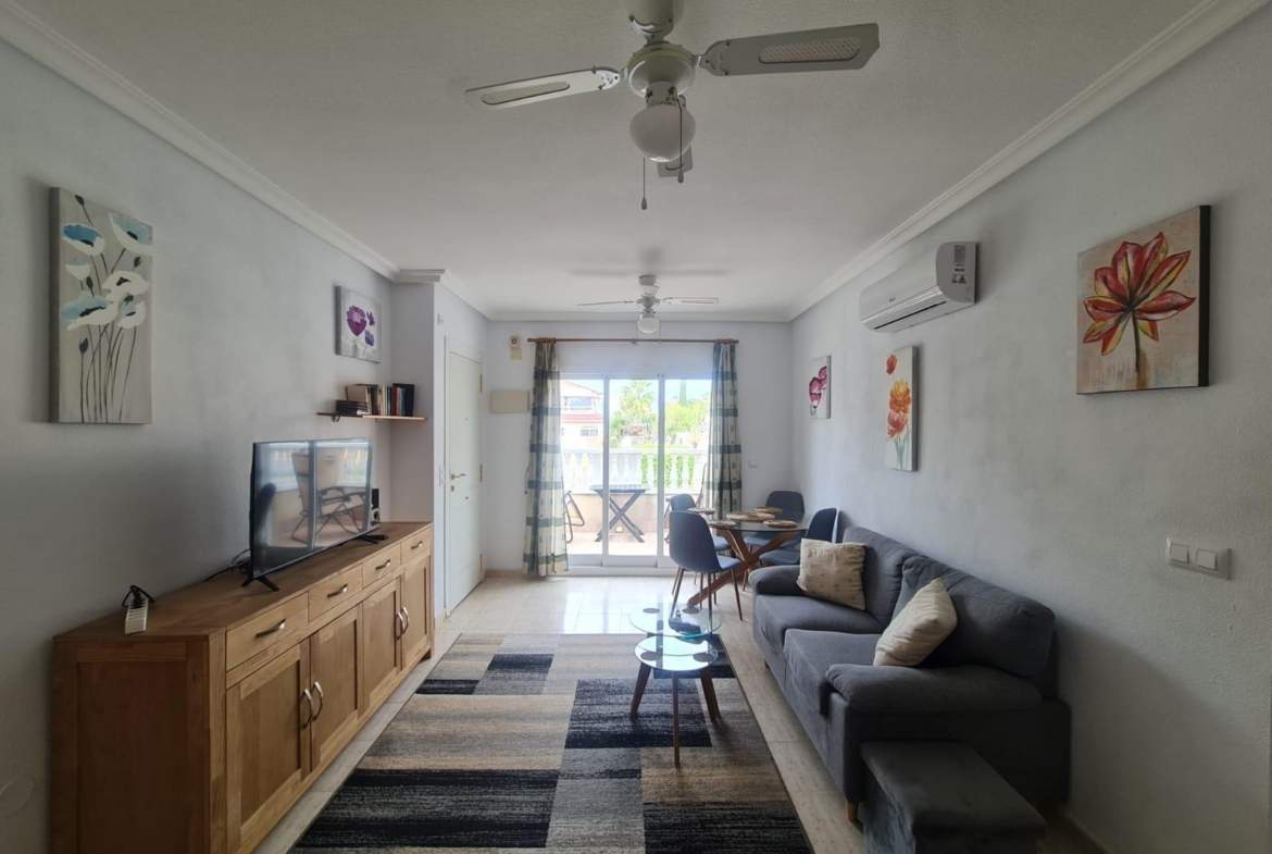 BUNGALOW PLANTA ALTA CON SOLÁRIUM EN ORIHUELA COSTA, ZENIAMAR I.