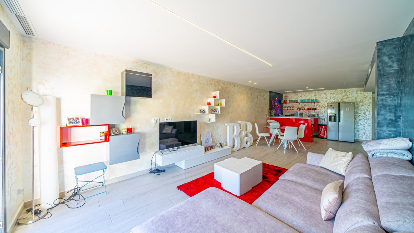 VILLA DE LUJO EN VENTA EN FINESTRAT – BALCON DE FINESTRAT