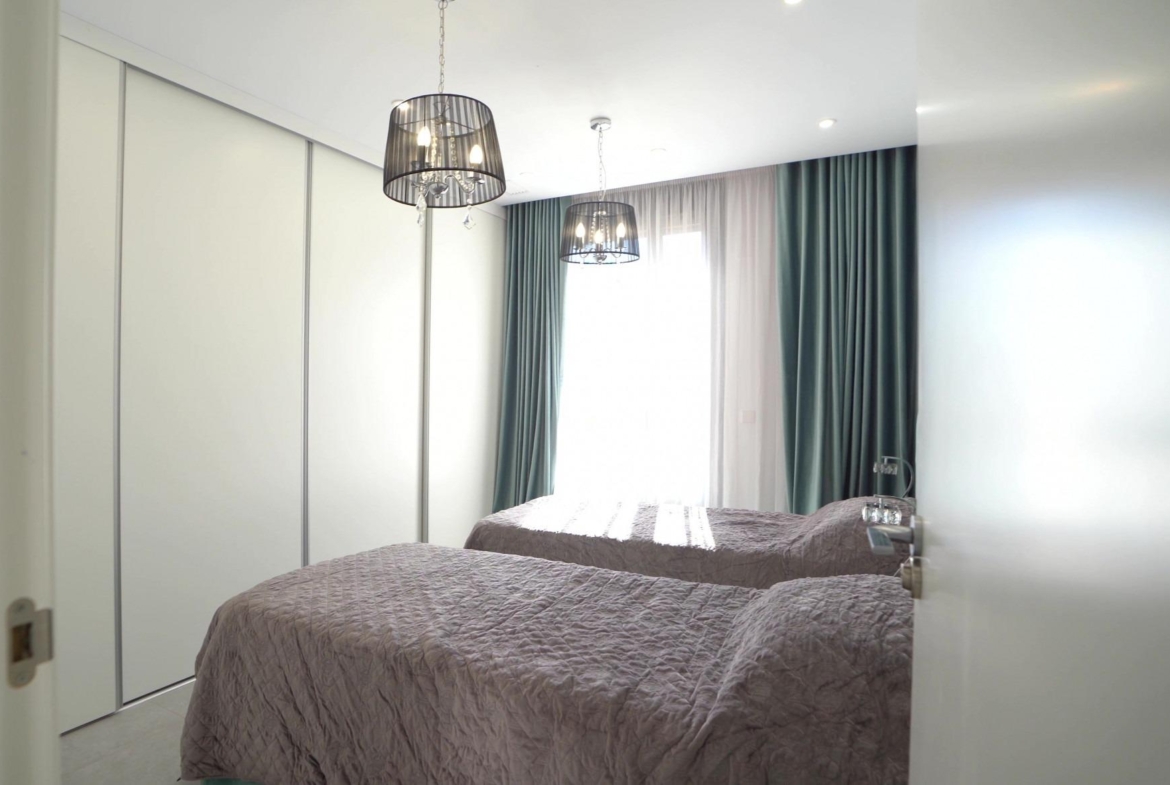 Luxe eigendom aan zee!