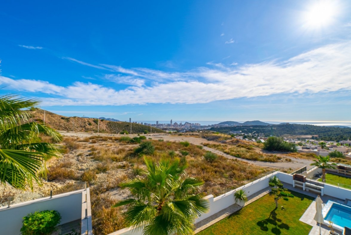 VILLA DE LUJO EN VENTA EN FINESTRAT – BALCON DE FINESTRAT