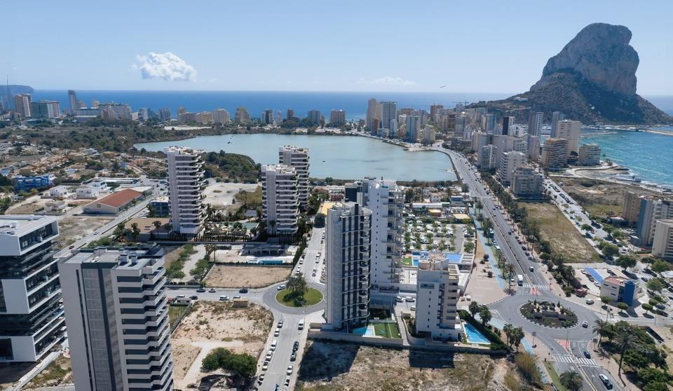 Salinas Towers Calpe: Een uitkijkpunt over de Middellandse Zee