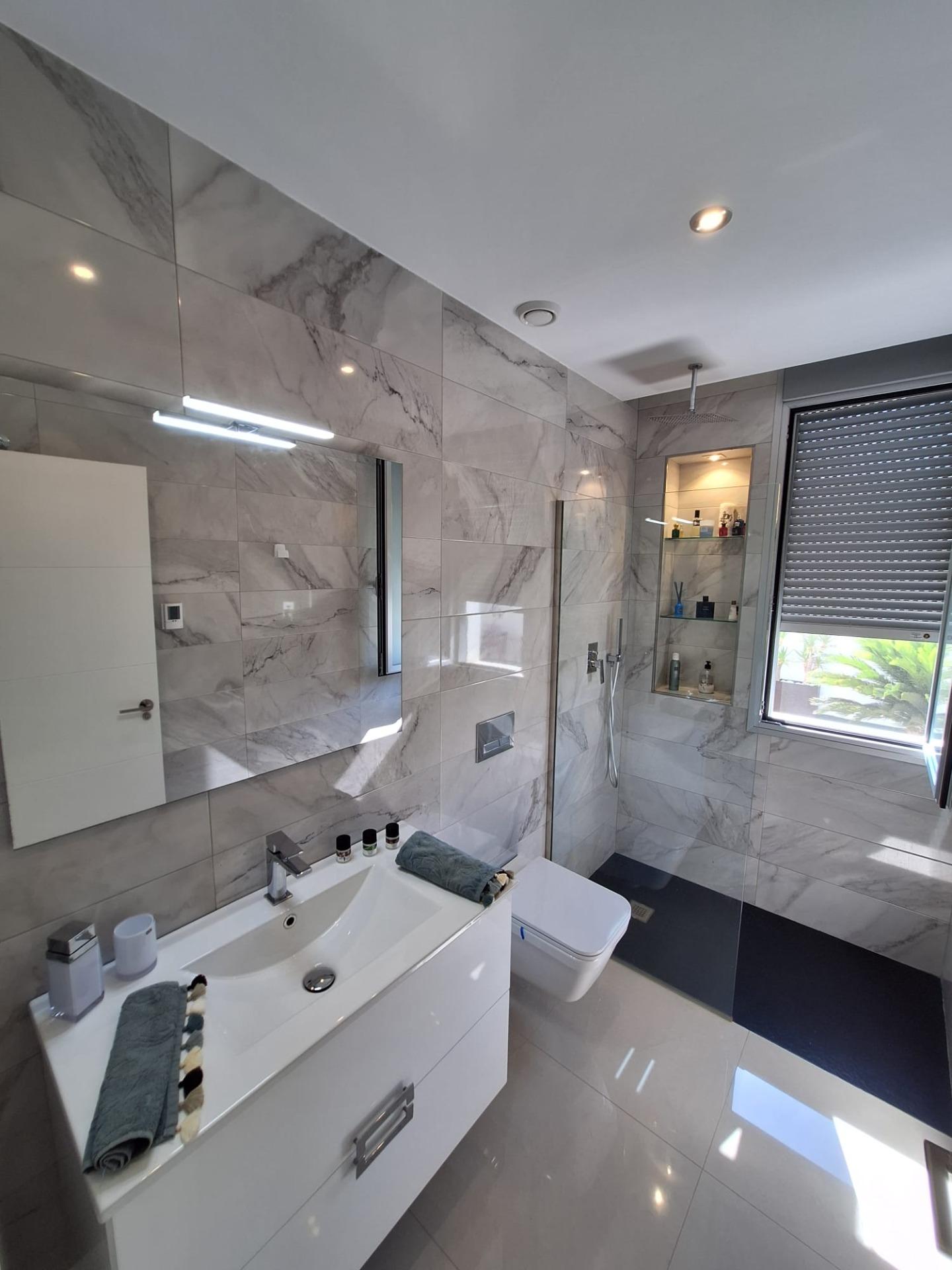 Mooie luxe villa in La Siesta