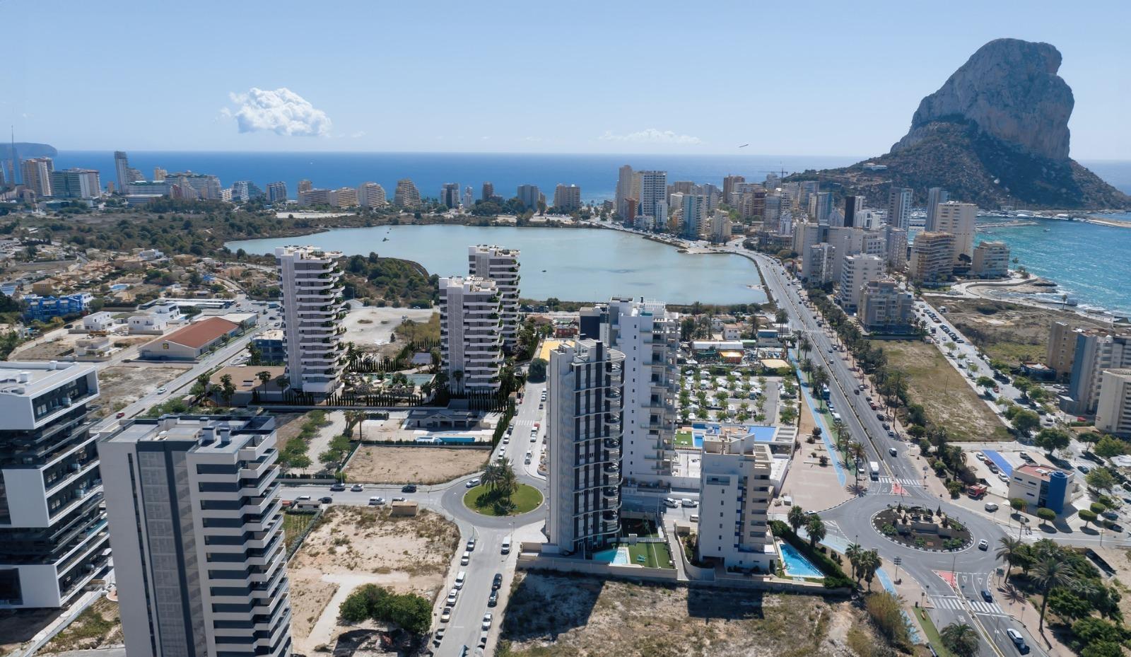 Salinas Towers Calpe: Een uitkijkpunt over de Middellandse Zee