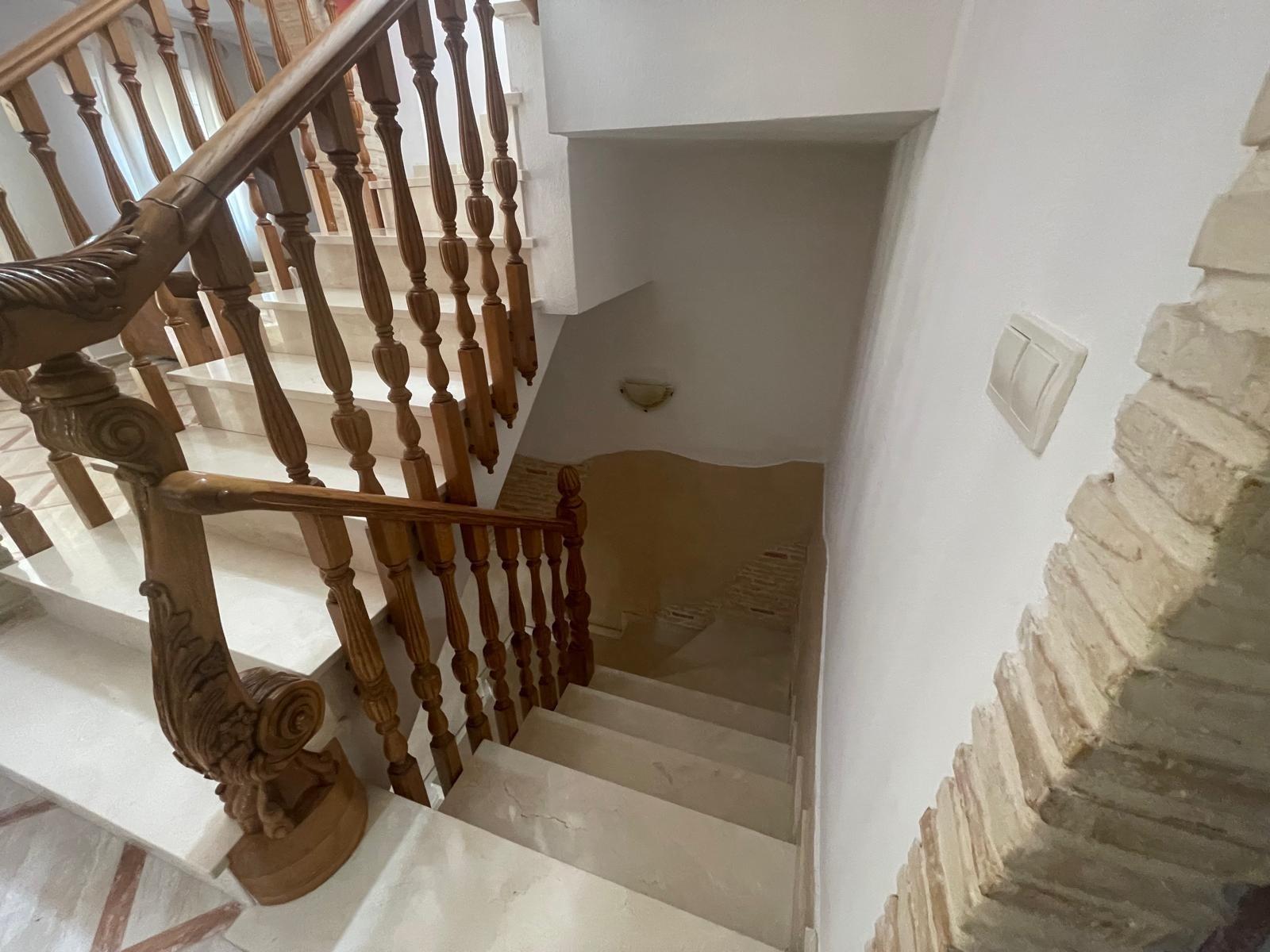VILLA PARADA CON VISTAS AL MAR Y A 200 METROS DE PLAYA! ZONA TORRE LA MATA. 5 DRM. 3 BAÑOS. PISCINA PRIVADA.