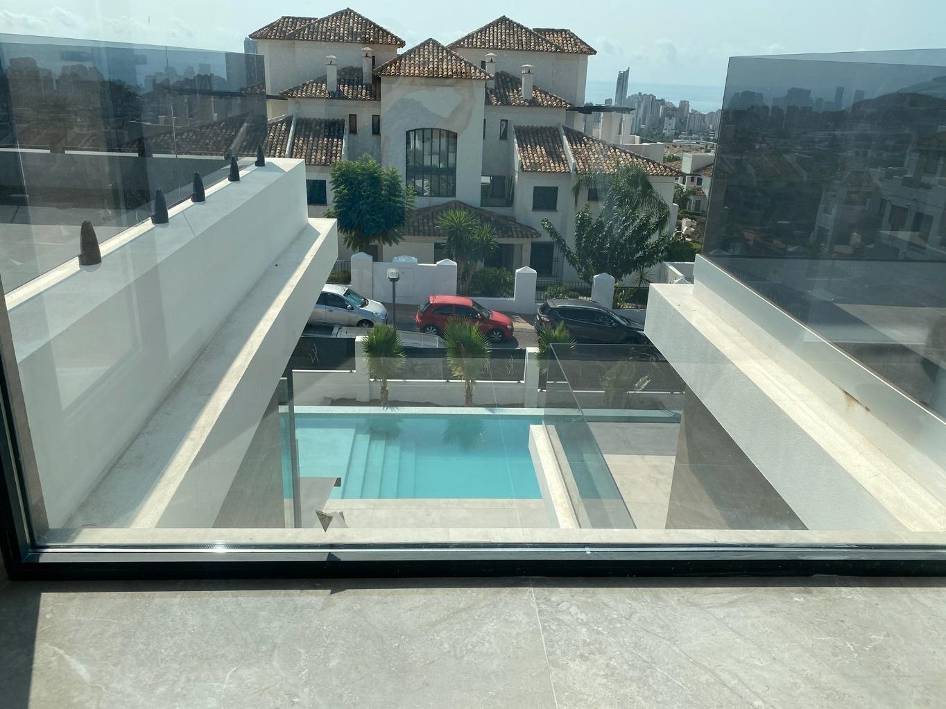 Ontdek uw nieuwe woning in Sierra Cortina, Finestrat