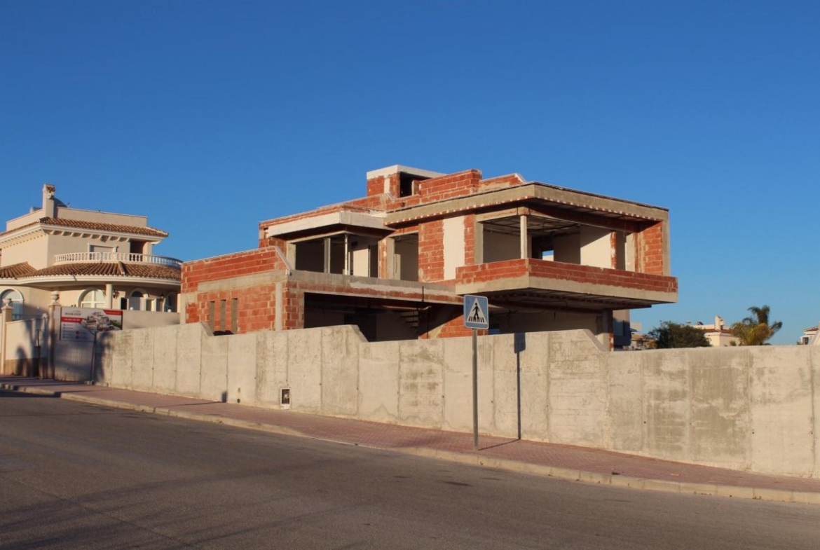 For sale new home 890 000 euro