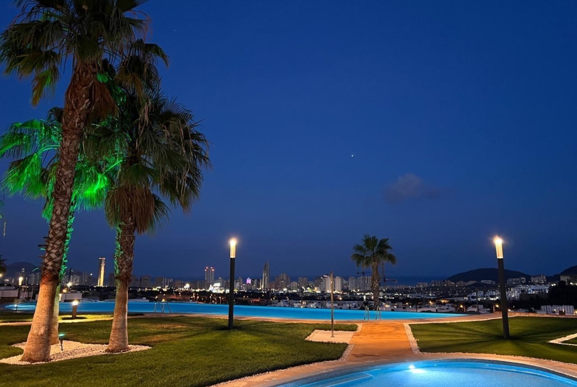 Duplex with Sea Views