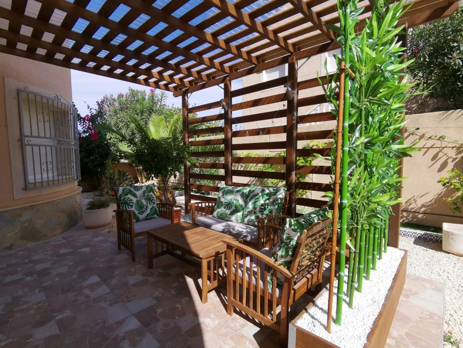 2-5-204 Ruim chalet in La Florida, Orihuela Costa – Ideaal om te genieten van de zon en het strand