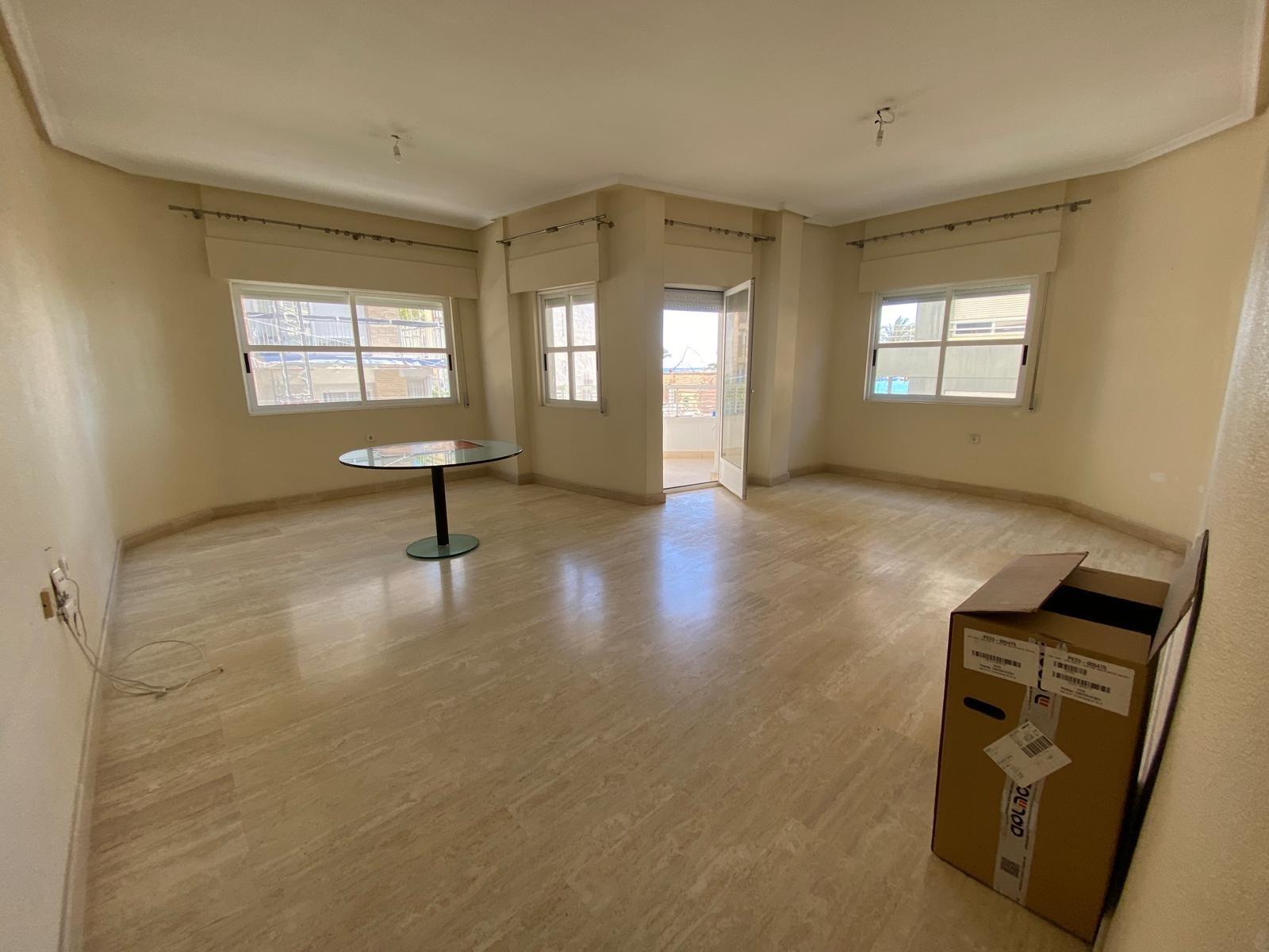 Apartamento con vistas al mar