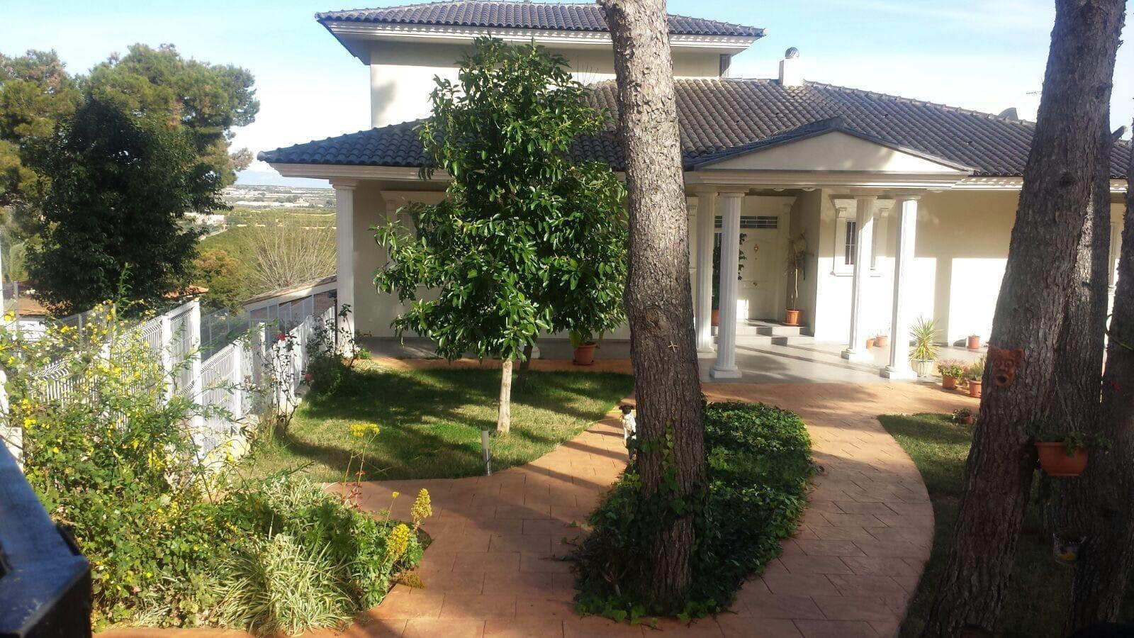 2-5-224 Villa de lujo en Picassent — Urbanización El Pinar 3