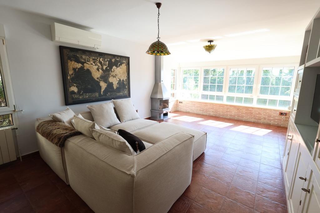 Detached villa in Villamartin plaza