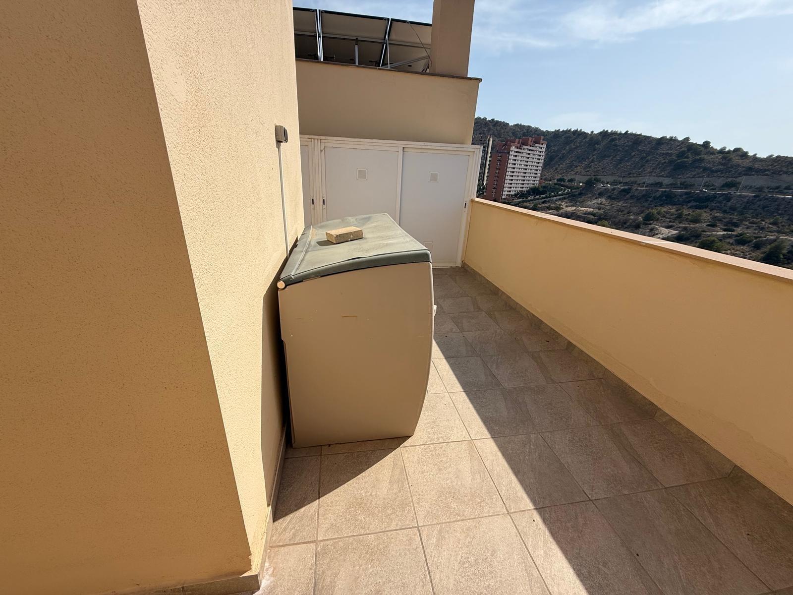 2-5-396 Ático Dúplex con Solárium Privado y Vistas a la Cala de Finestrat