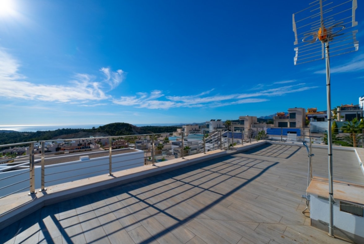 VILLA DE LUJO EN VENTA EN FINESTRAT – BALCON DE FINESTRAT