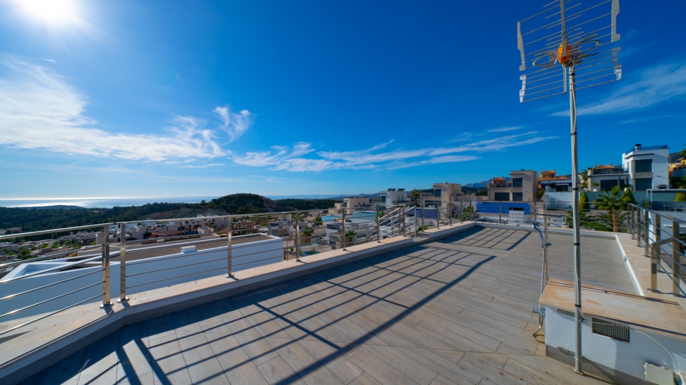VILLA DE LUJO EN VENTA EN FINESTRAT – BALCON DE FINESTRAT