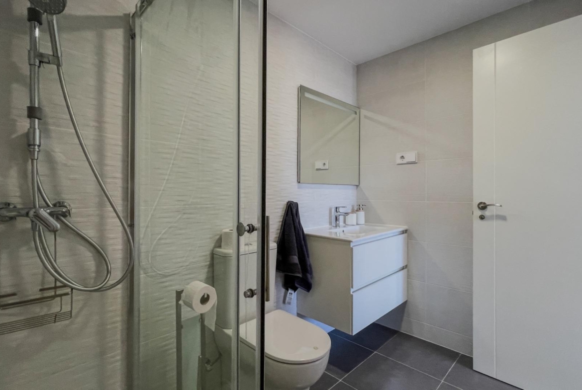 Moderne duplex met 5 slaapkamers in het exclusieve Campirroso complex, Finestrat