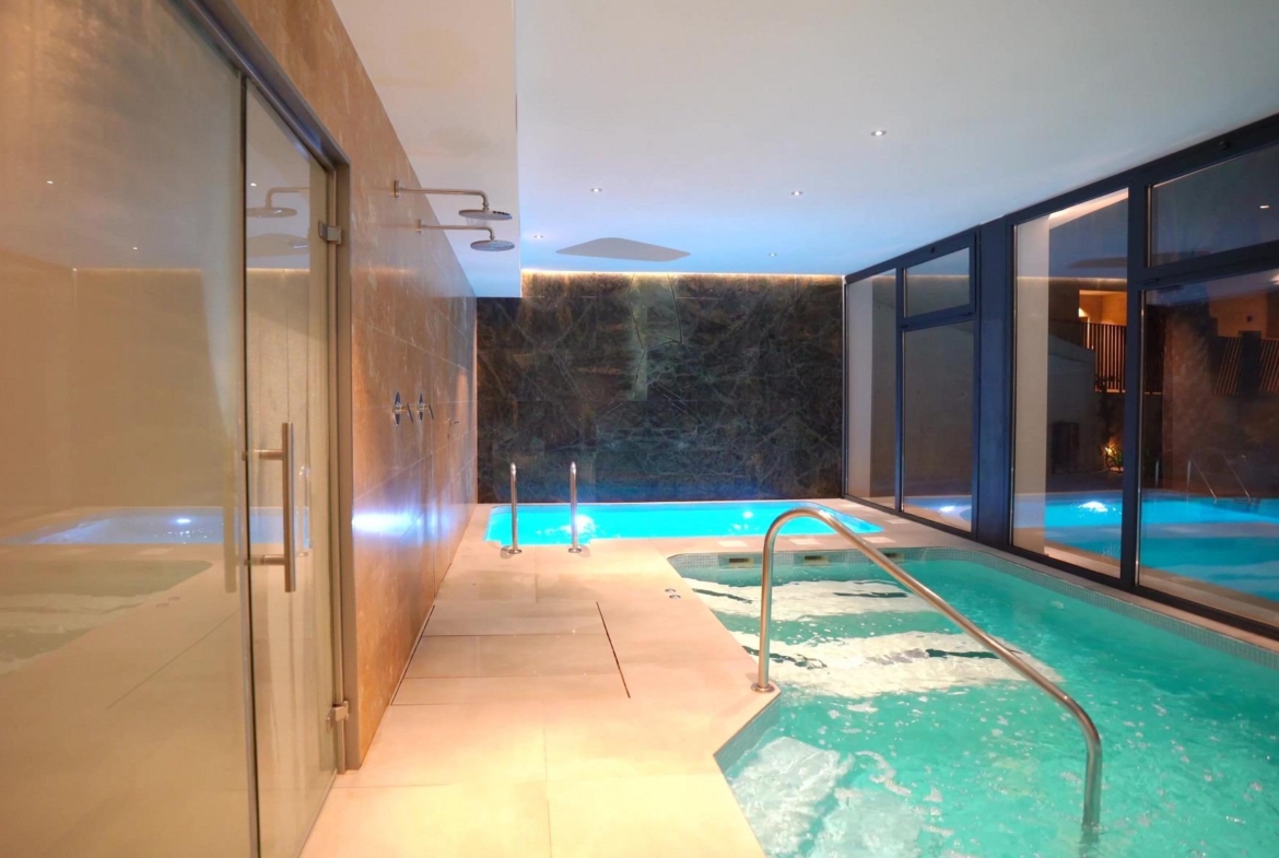 Moderne nieuwe appartementen aan de oevers van de Middellandse Zee
