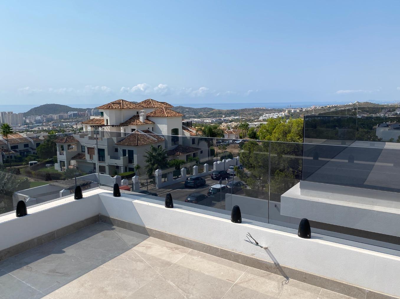 Ontdek uw nieuwe woning in Sierra Cortina, Finestrat