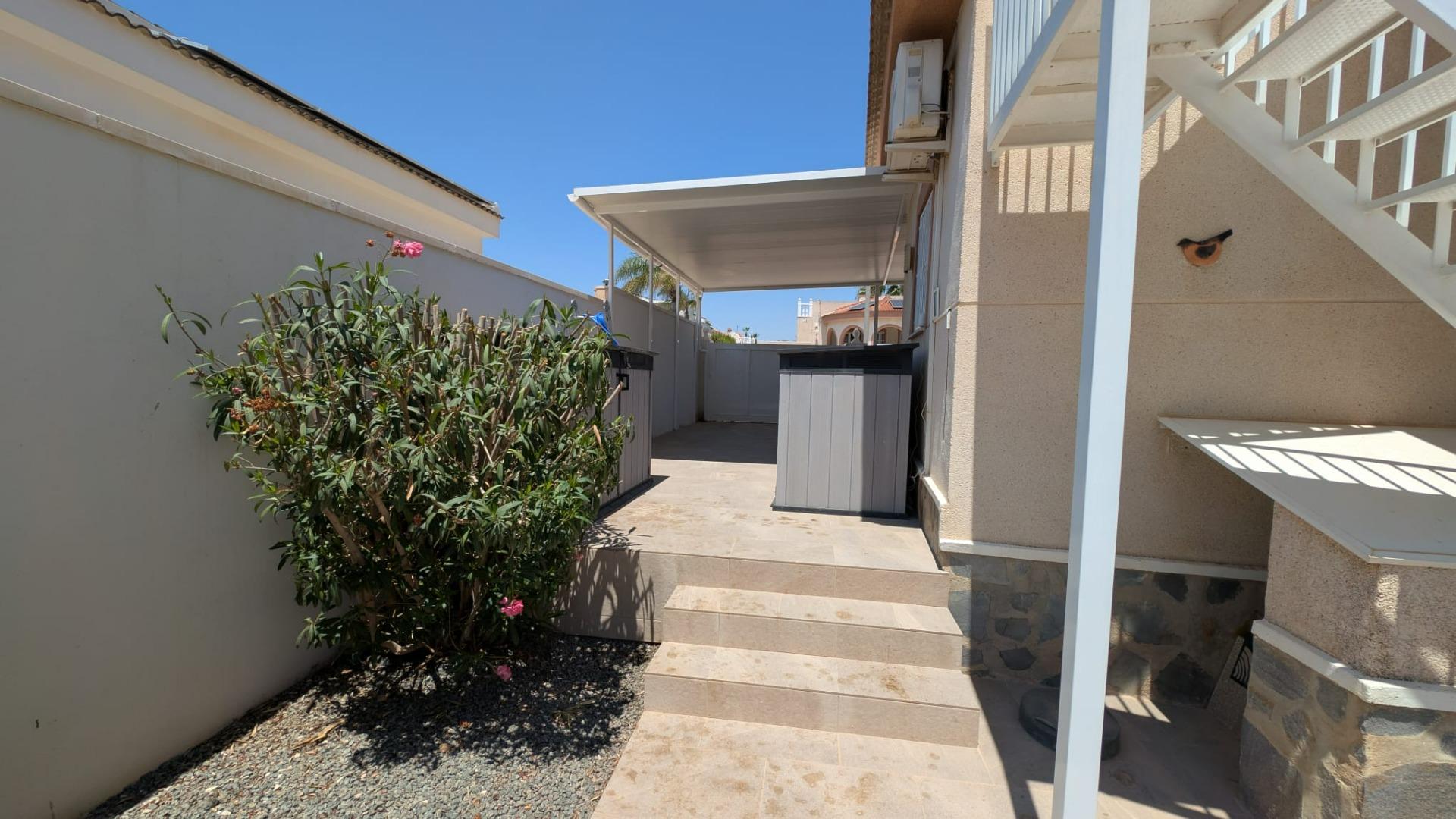 Chalet in Rojales