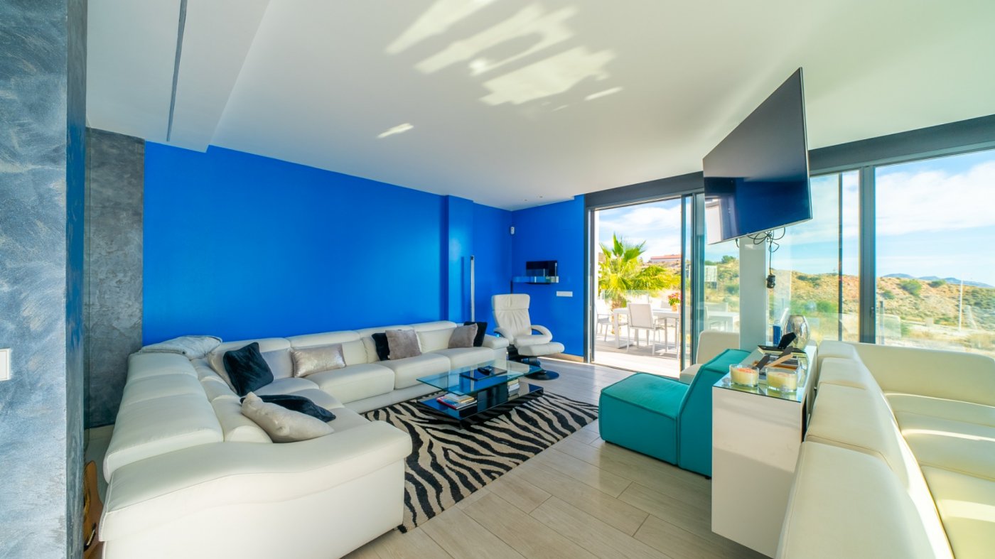 VILLA DE LUJO EN VENTA EN FINESTRAT – BALCON DE FINESTRAT