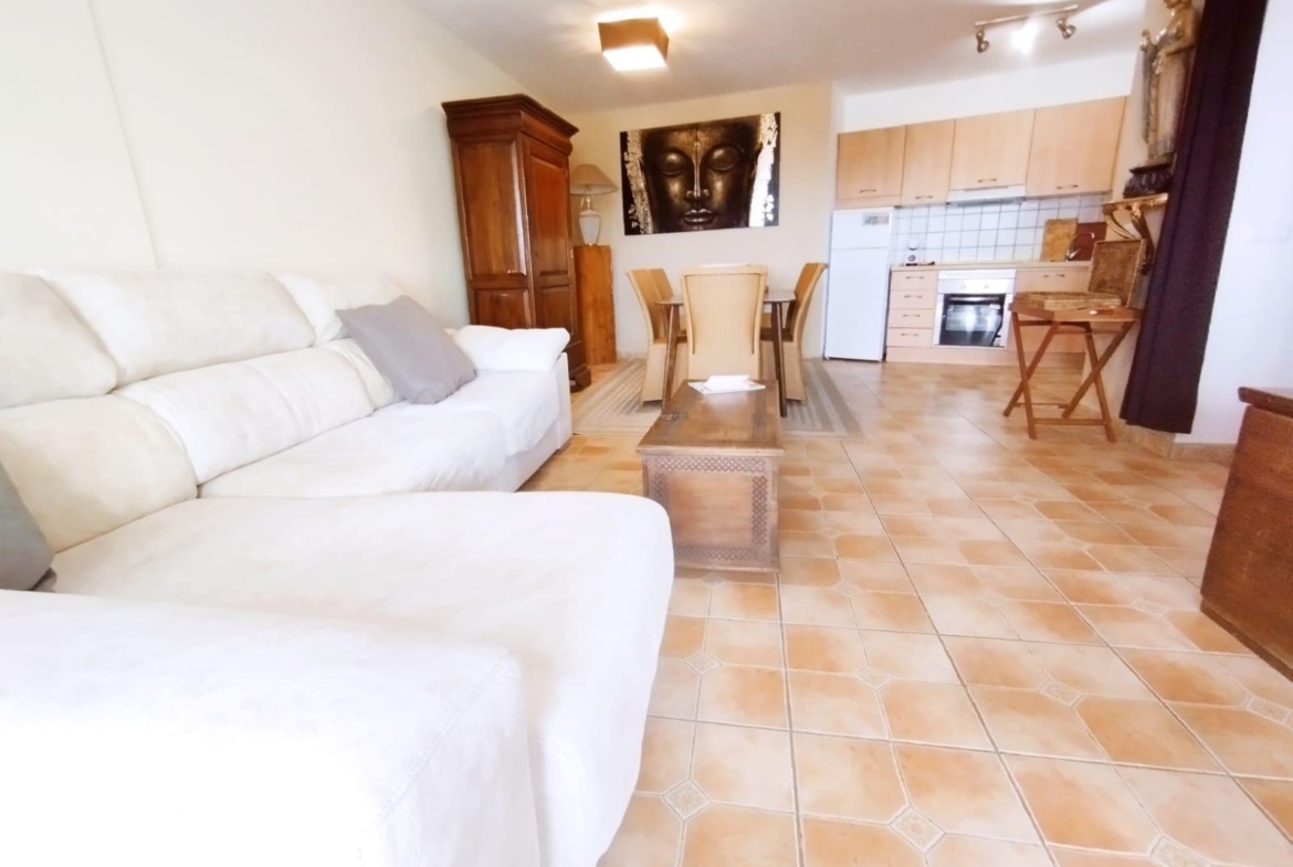 Exclusieve villa in Calpe met panoramisch uitzicht en een grote investeringsmogelijkheid