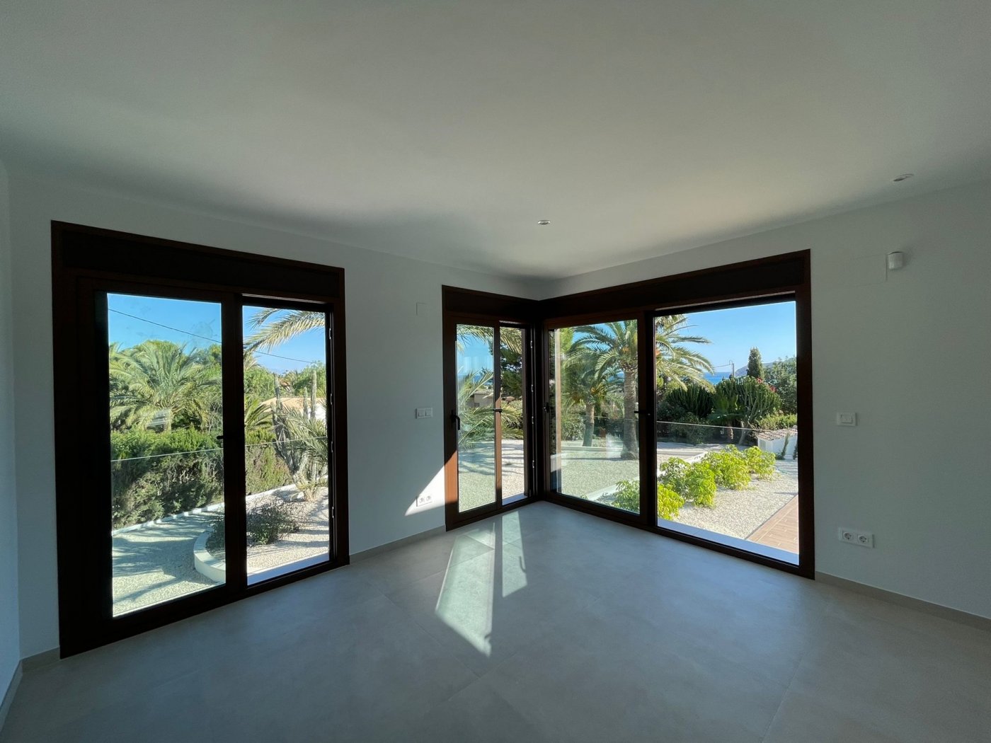 2-53-2 LUXURY VILLA IN ALTEA