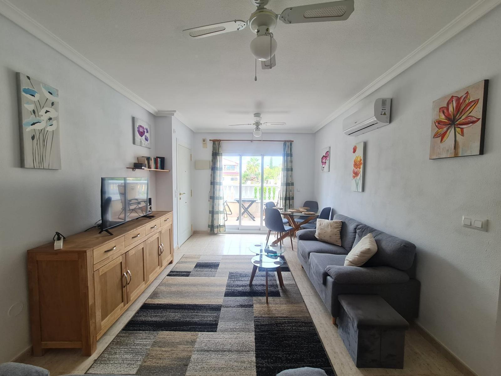 BUNGALOW PLANTA ALTA CON SOLÁRIUM EN ORIHUELA COSTA, ZENIAMAR I.