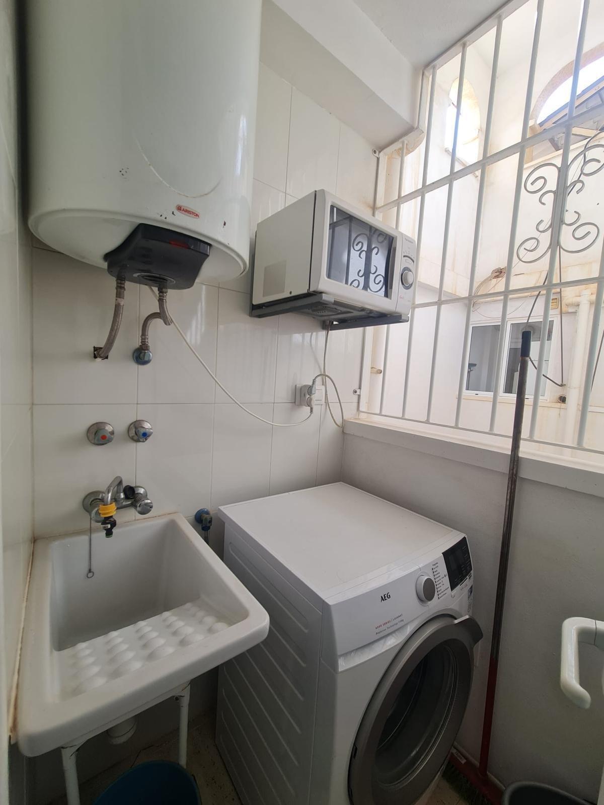 BUNGALOW PLANTA ALTA CON SOLÁRIUM EN ORIHUELA COSTA, ZENIAMAR I.