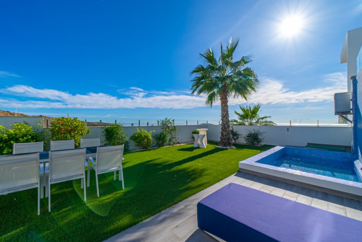 VILLA DE LUJO EN VENTA EN FINESTRAT – BALCON DE FINESTRAT